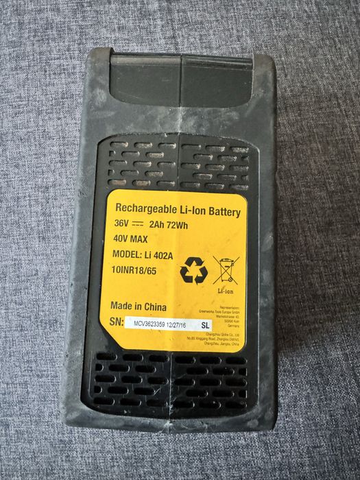 Carcasa cu bms acumulator McCulloch 36v 2A