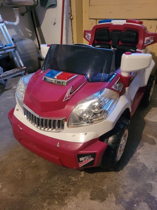 Masina elecrica pentru copii