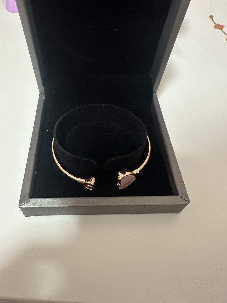 Гривна Chopard rose gold