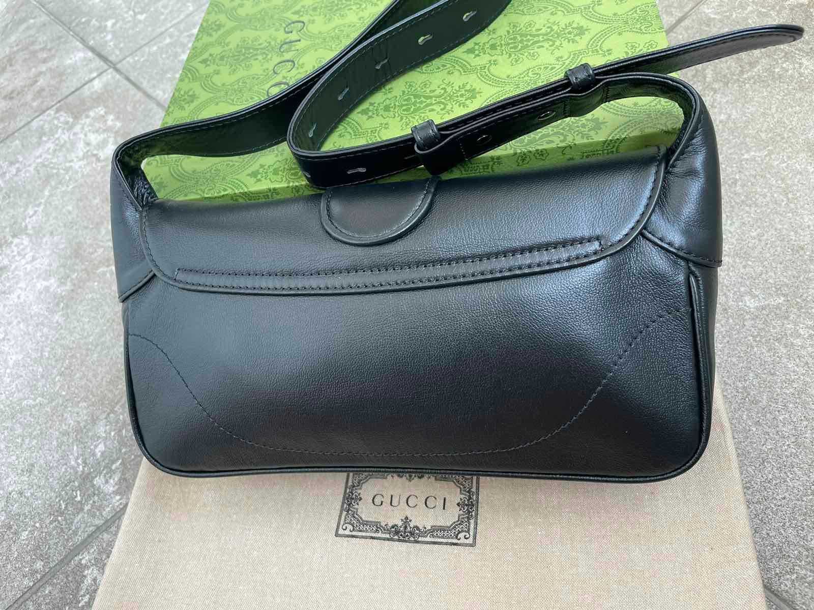 Gucci Малка Чанта Aphrodite Гучи Черна Мека Кожа GG Лого Оригинална