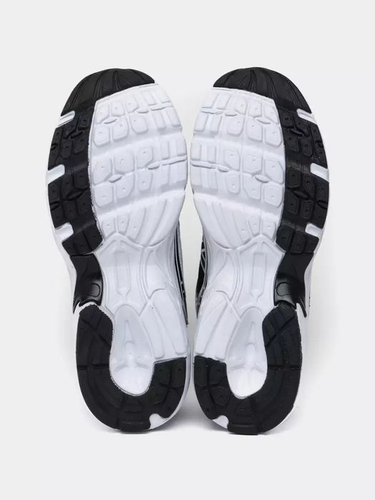 Yoshlar uchun zamonaviy va qulay krossovkalar