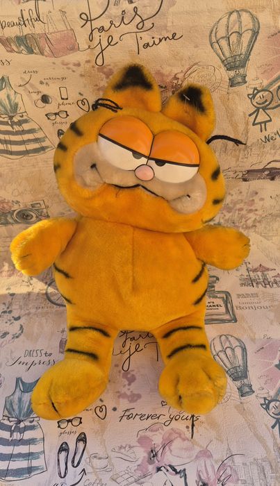 Разнообразни играчки Гарфилд