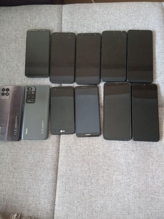 Vând Samsung galaxy  j4 plus