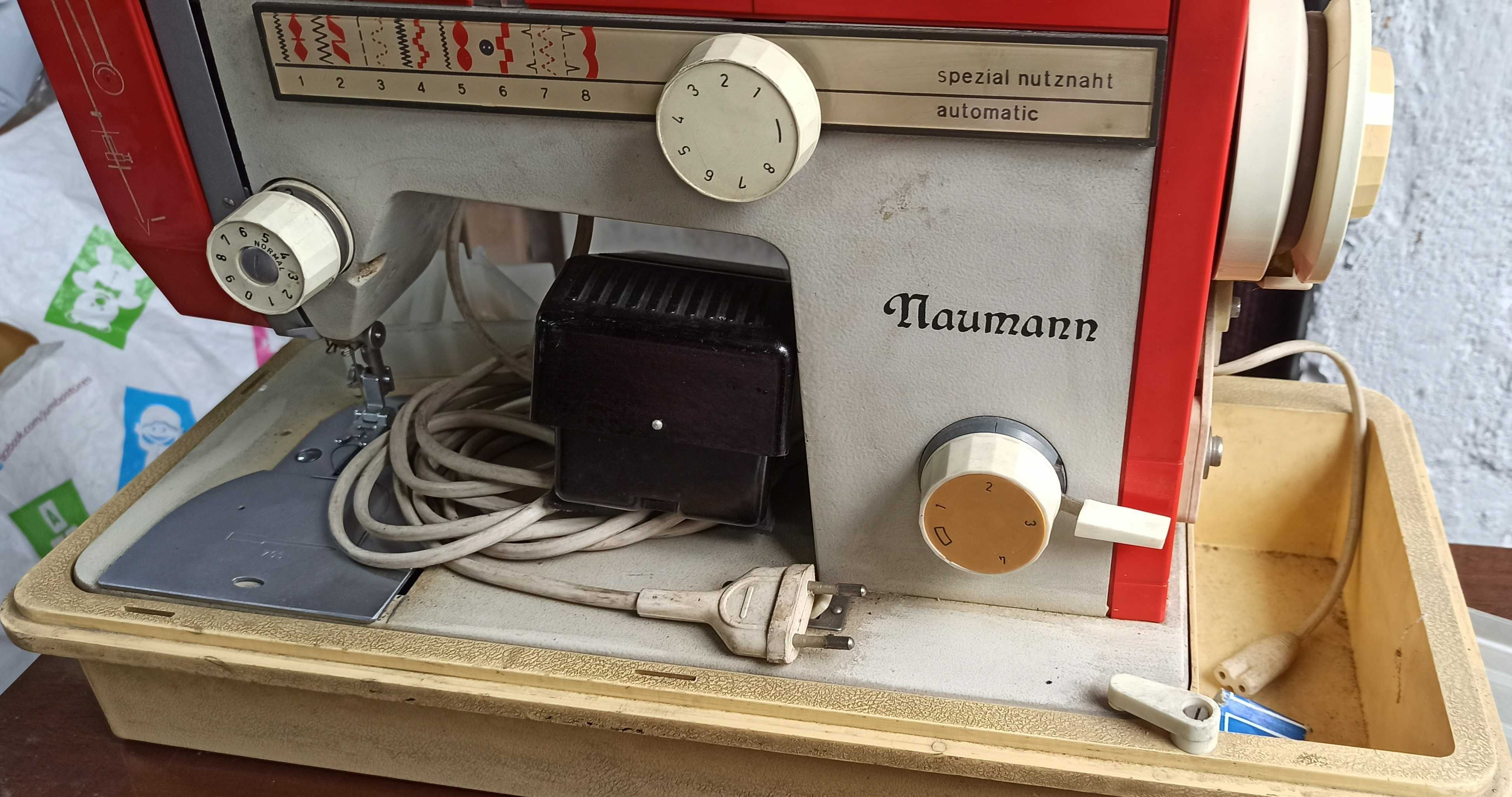 Шевна електрическа машина Науман