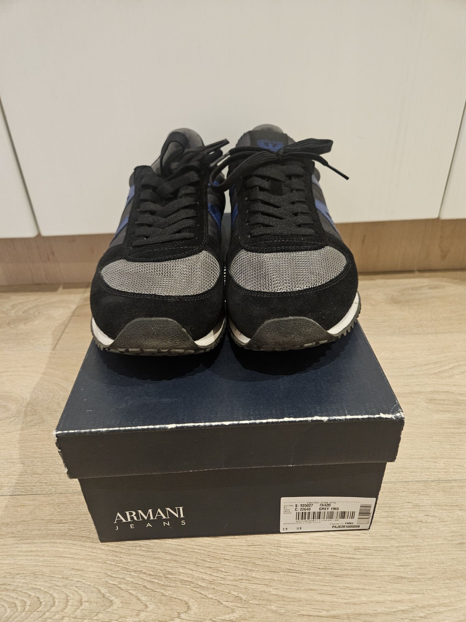 Adidasi Armani Jeans - EU43