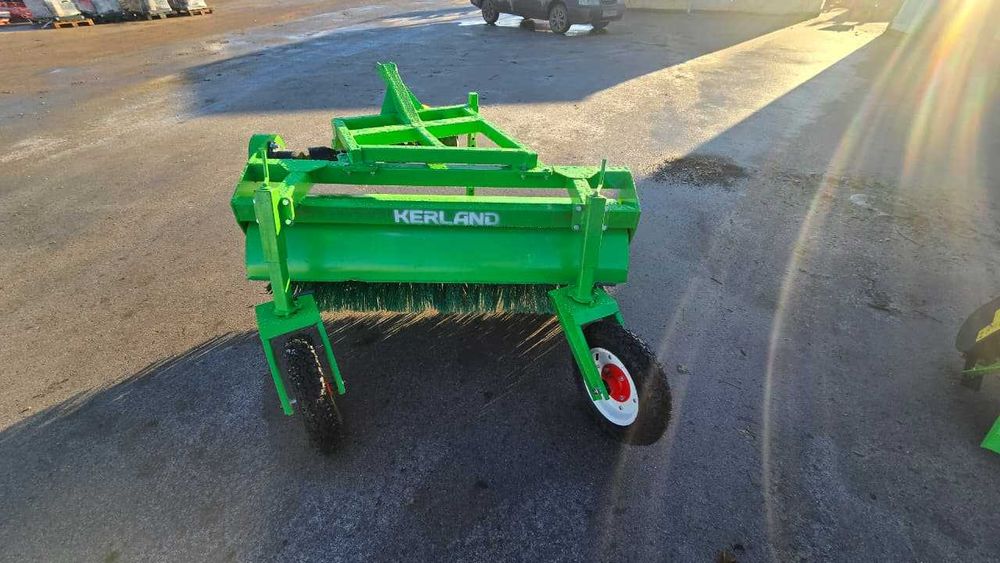 Щетка Kerland – уборка территории, дорог и дворов, в наличии со склада