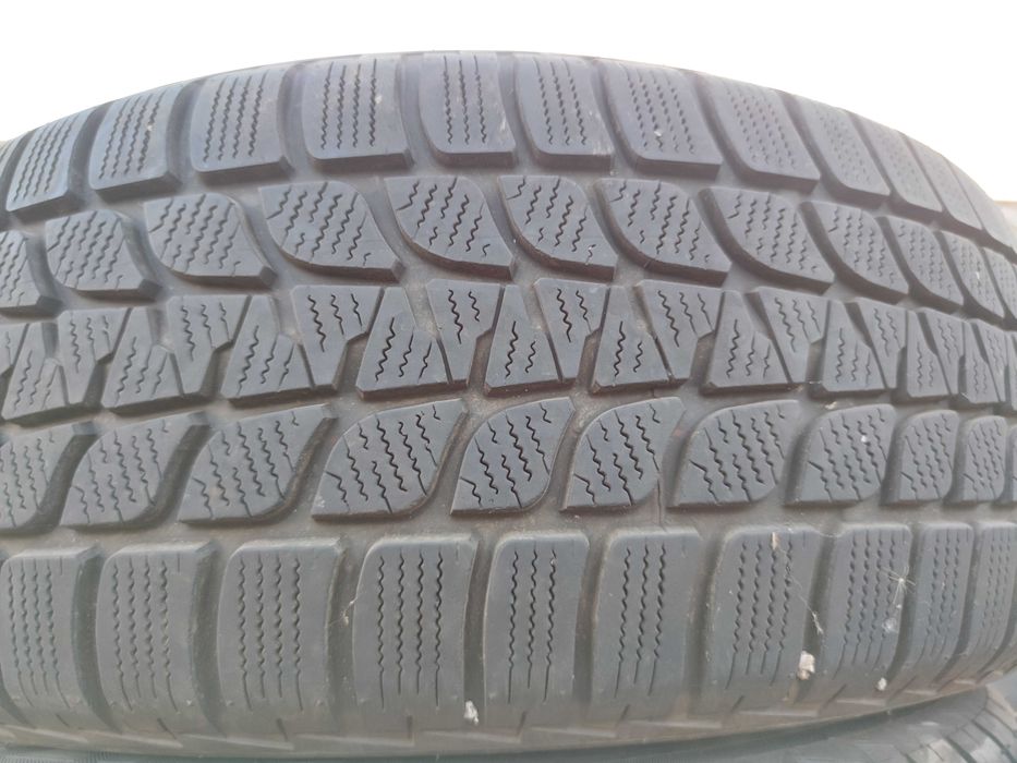 4бр Зимни Гуми 235 60 17 - Bridgestone -