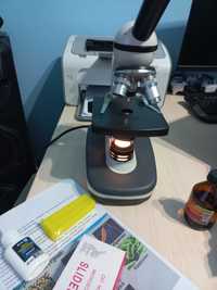 Продам лабораторный микроскоп