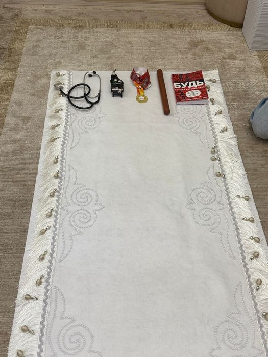 Белая дорожка на тусау кесер на прокат