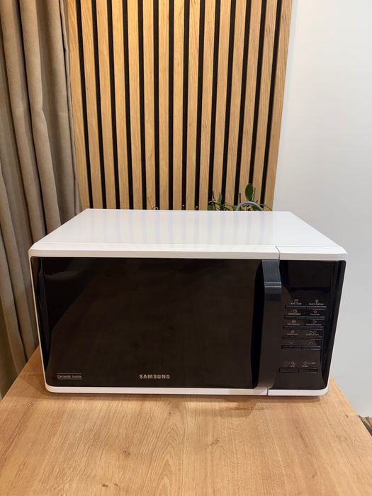 Cuptor cu microunde Samsung
