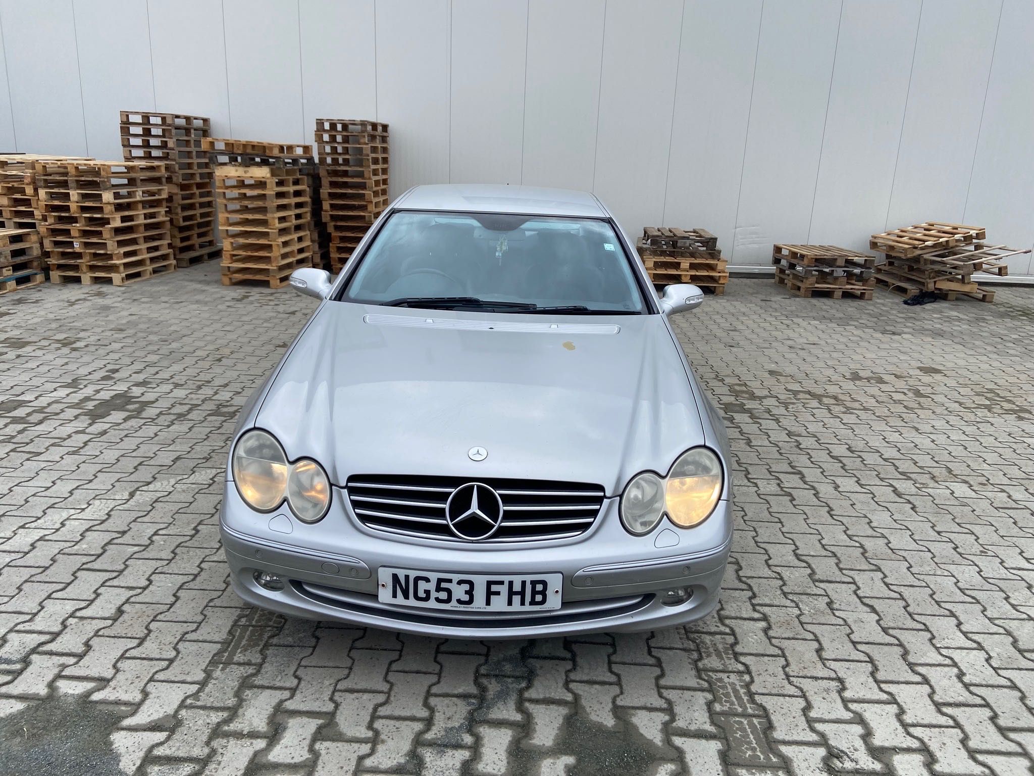 Mercedes-Benz clk240 W209 2003г. На части