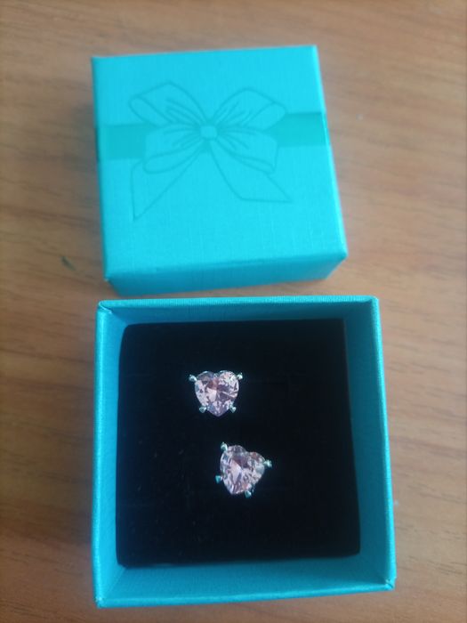 Продам серебро писать здесь