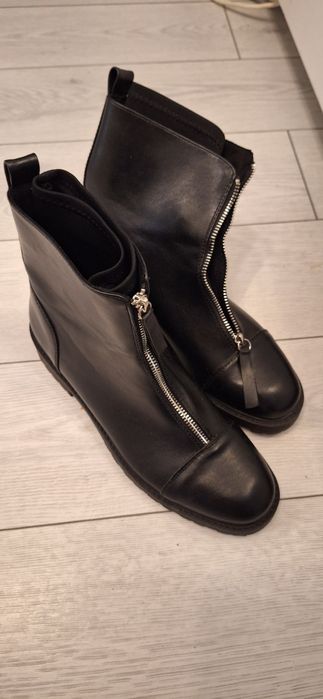 Incaltaminte marimea 41