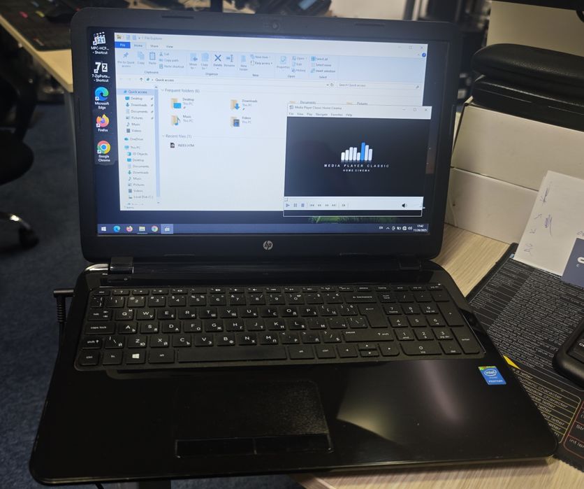 Комплект 3 лаптопа - Toshiba, HP, Fujitso Siemens