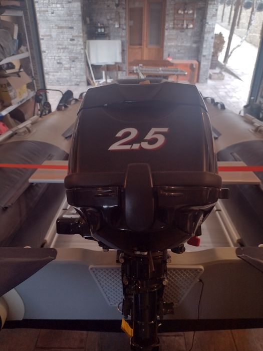 Надуваема лодка Промарин с твърдо дънно