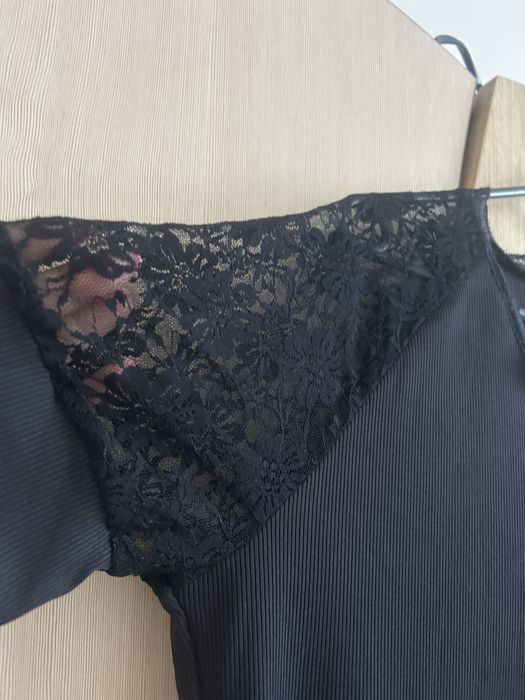 Стилна черна блуза