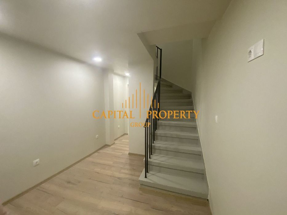 Дава се под наем Двустаен апартамент в Варна, Колхозен пазар - 49 кв.м за 383 € - Снимка #5