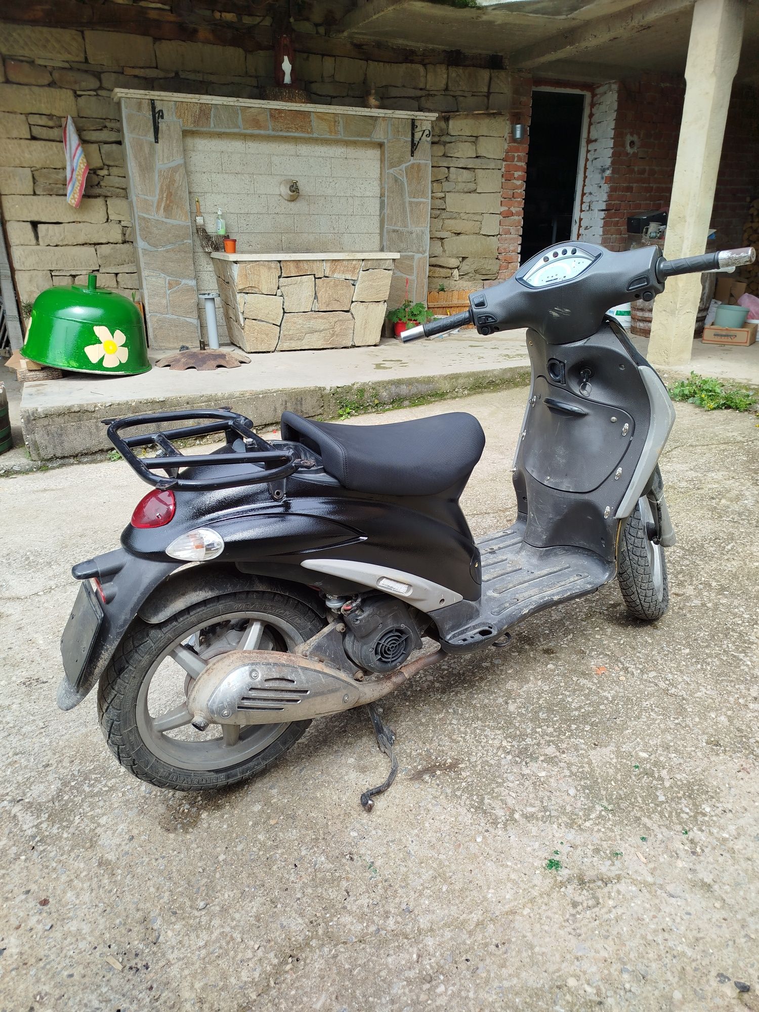 Скутер Piaggio liberty 125