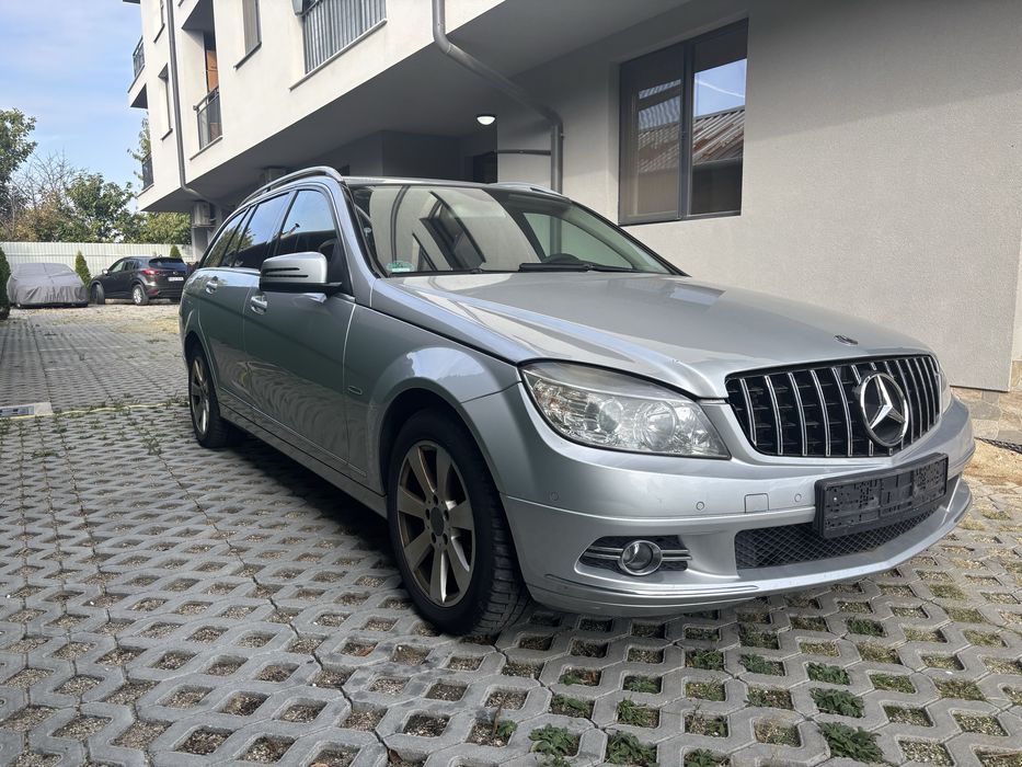 2009 Mercedes-Benz C200 136 Avantgarde