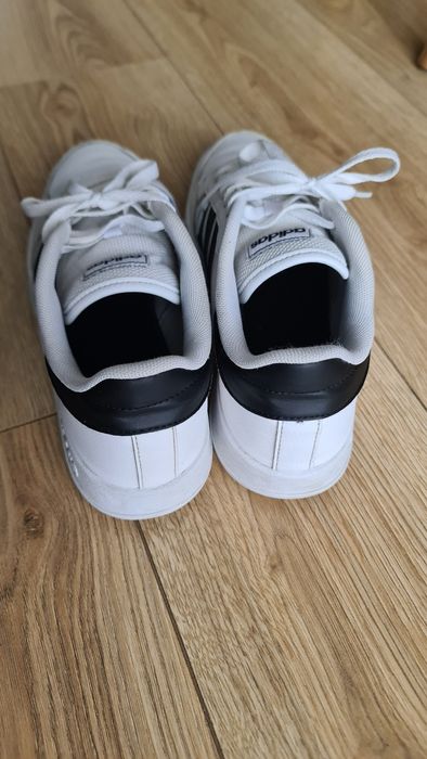 Papuci adidas stare buna