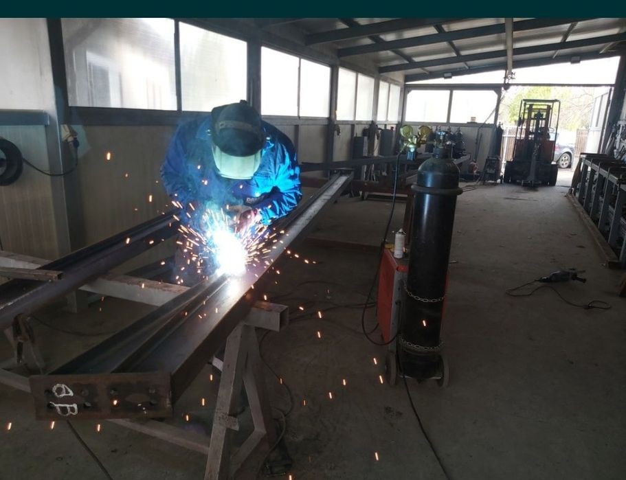 STOC TRANSPORT GRATUIT structura hala metalica garaj servicie fanar