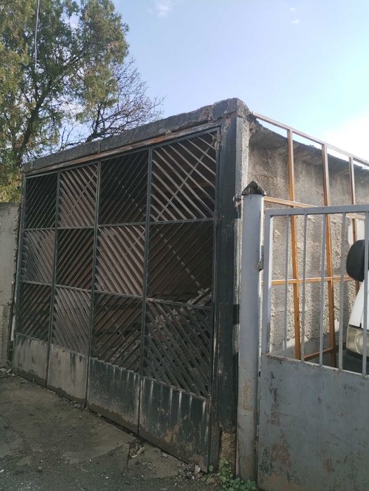 Гараж бетонен подарявам