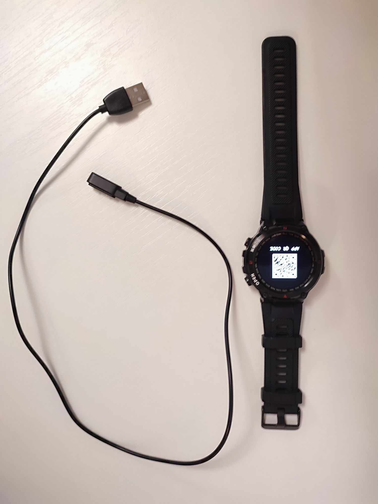 Ceas smartwatch pentru barbati, GO4FIT® , model GK22, rezistent la apa