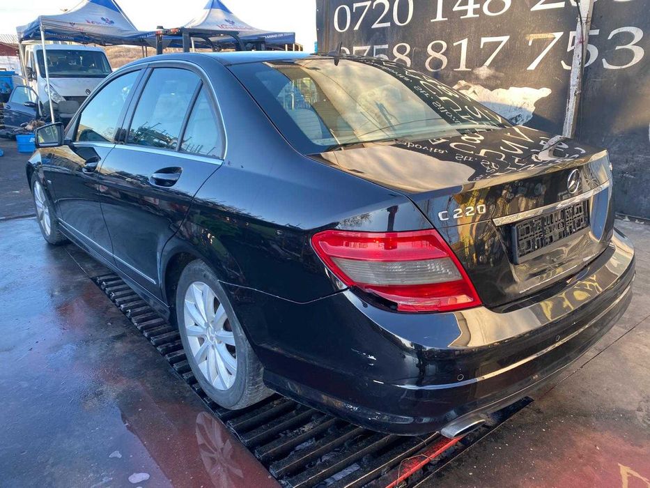 Dezmembrez mercedes c class w204 2.2 euro 5 om 651 pachet AMG/bara amg