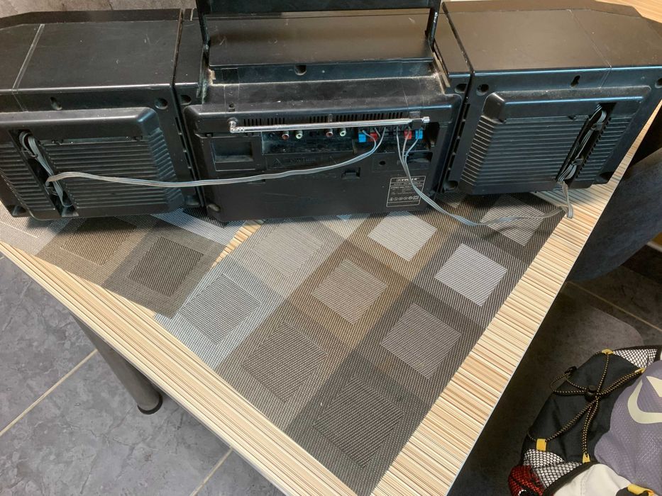 Radiocasetofon Fisher