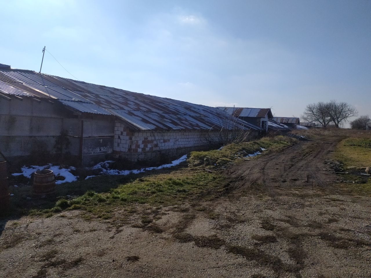 Продава се Промишлена сграда в с. Малки Вършец, Област Габрово - 14000 кв.м за 6 €/кв.м - Снимка #4