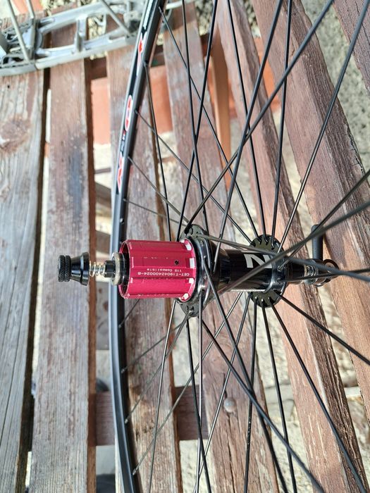 Vând roti cursieră.