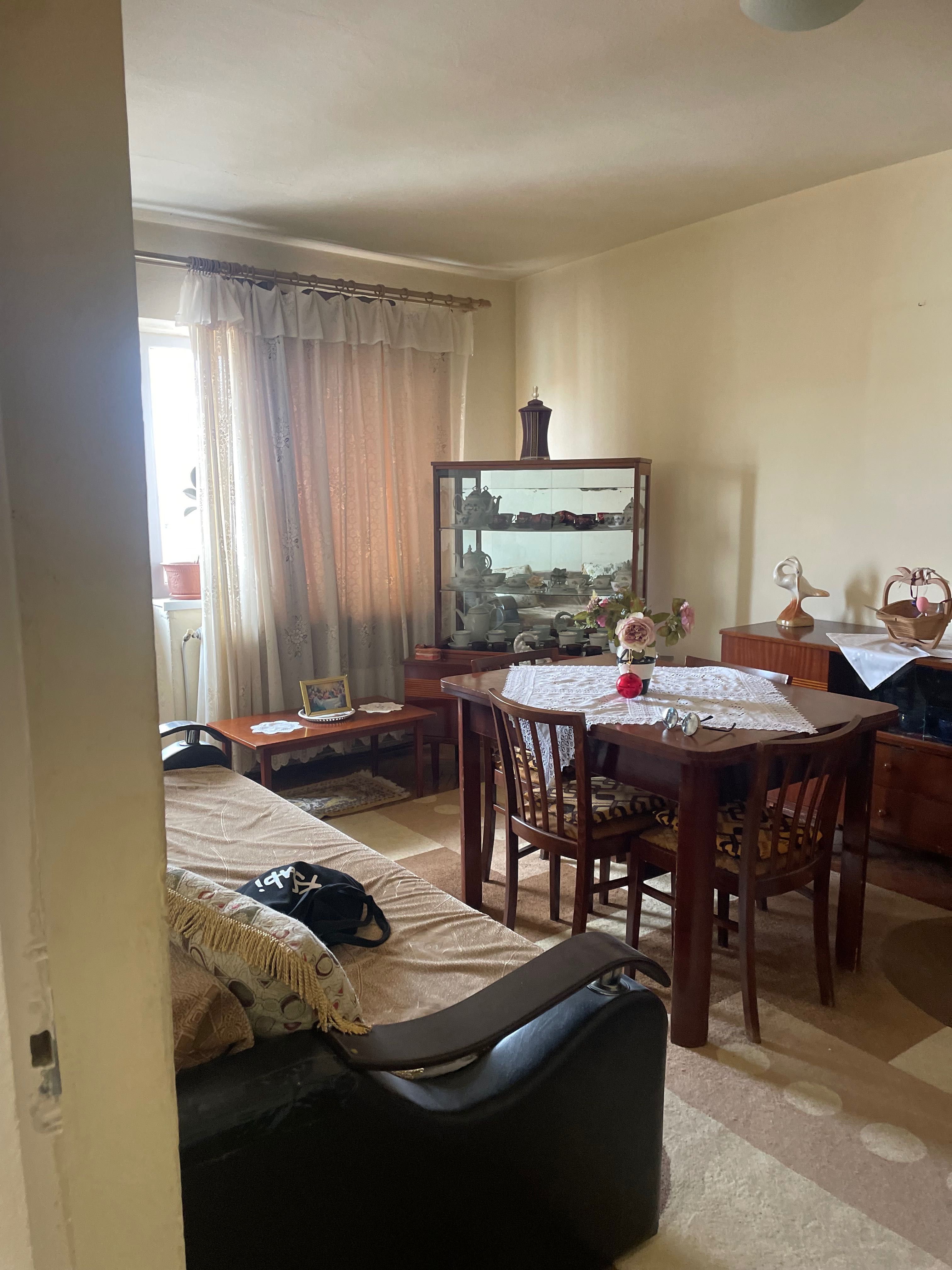 Închiriere apartament