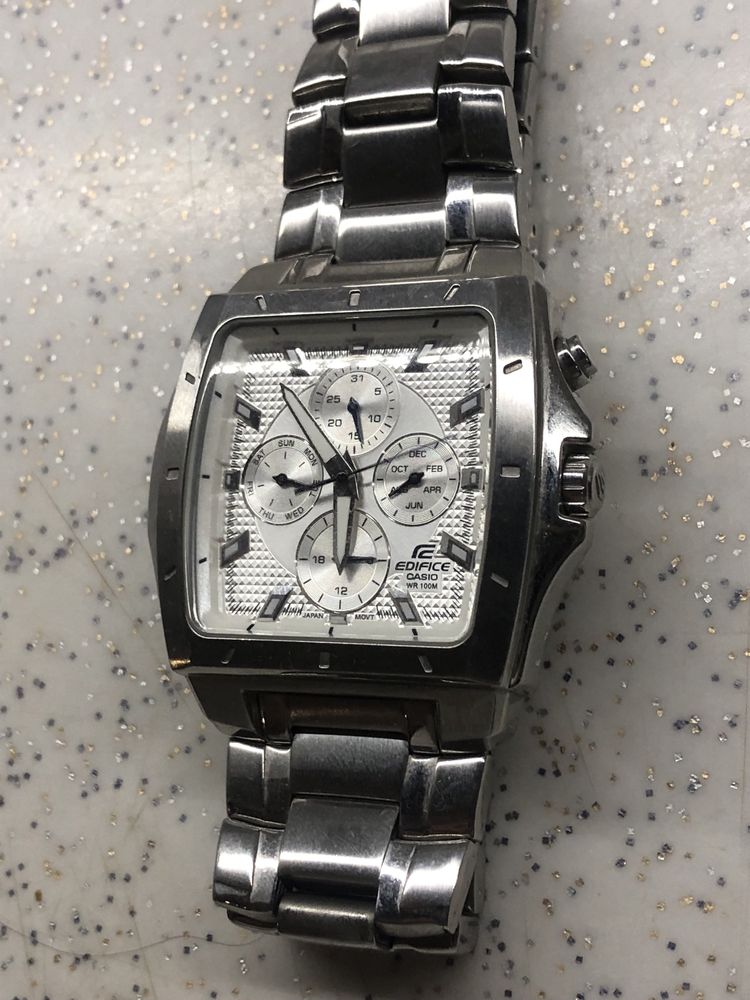 Часовник Casio EF 329