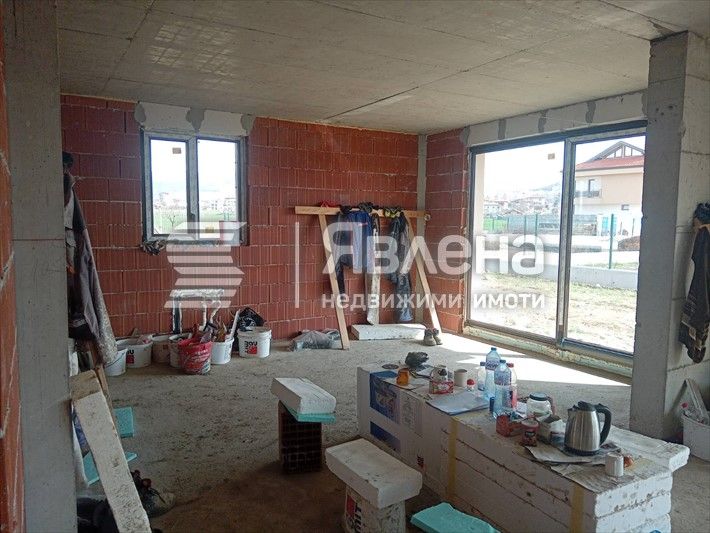 Продава се Къща в Благоевград, Струмско - 232 кв.м за 1074 €/кв.м - Снимка #3