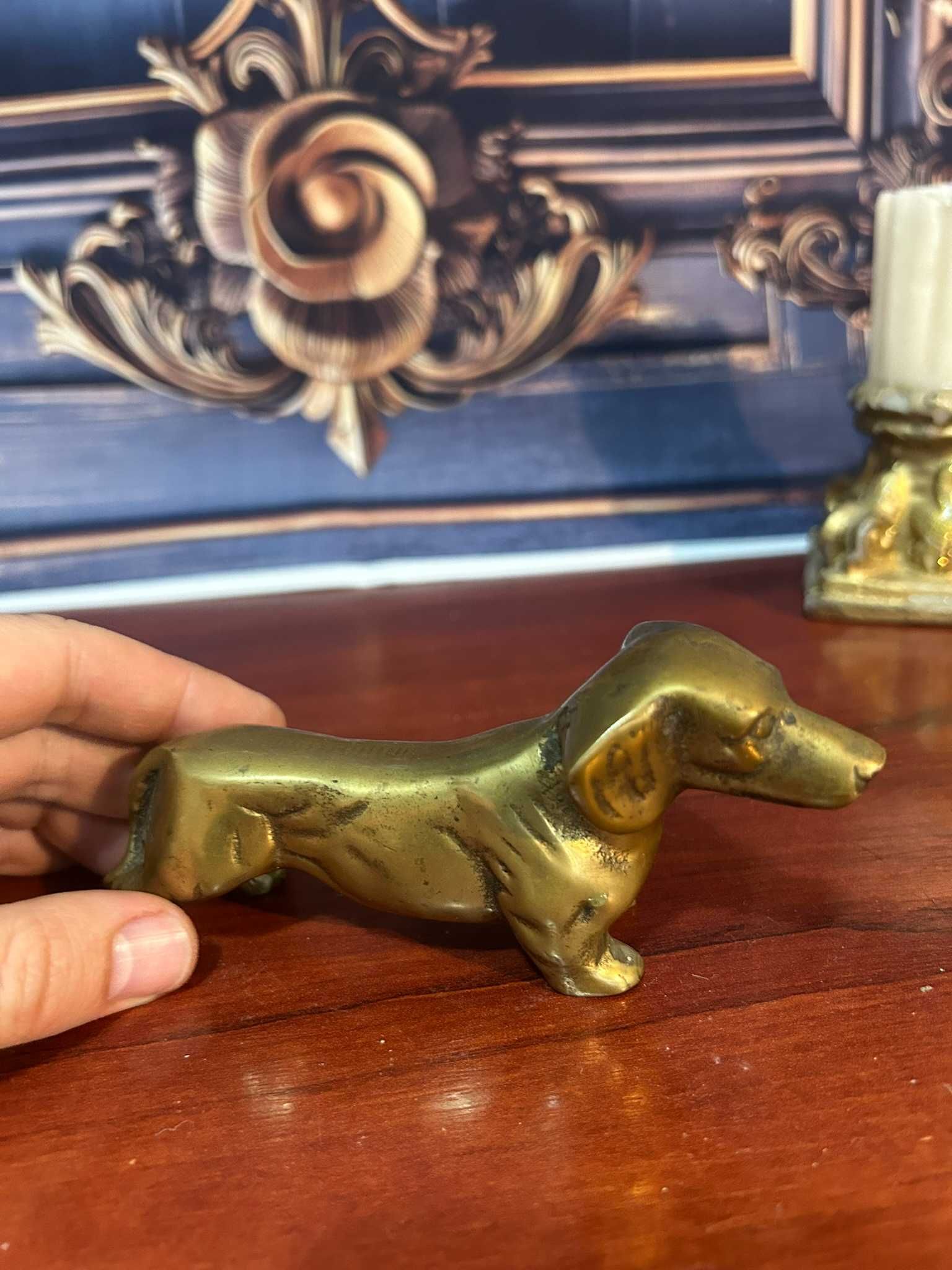 DN646 Catelus - Teckel de bronz 300g 13x6 deosebit
