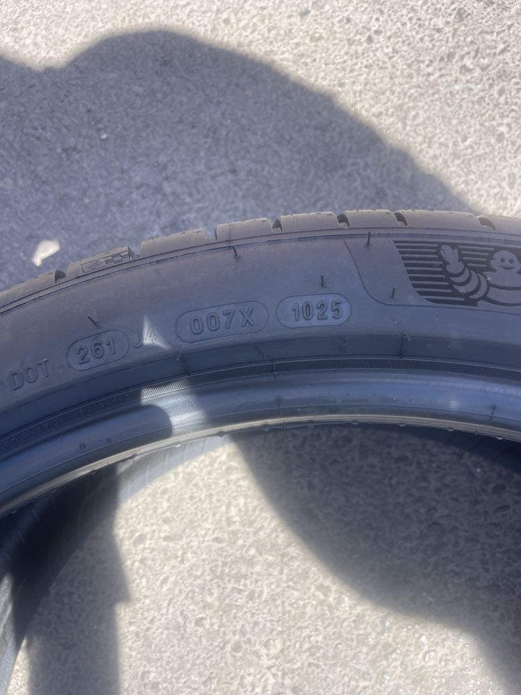 Anvelope vara michelin 285/35/23