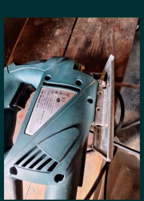 Vand  fierăstrău pendular