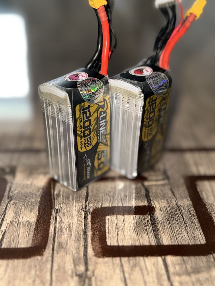 Продается аккамулятор для дрона машинки 6s 1200mAh