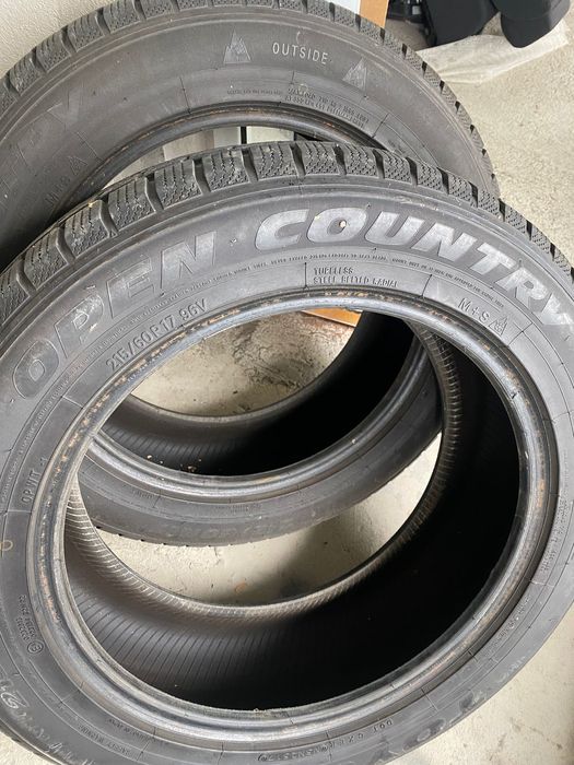 Гуми 215/60/17 Toyo зимни