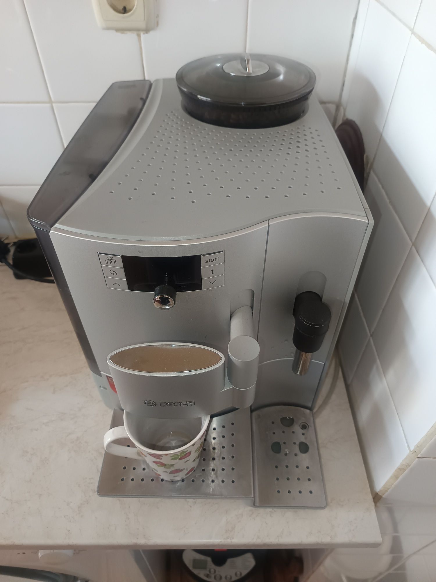 Кафемашина Bosch VeroBar 100