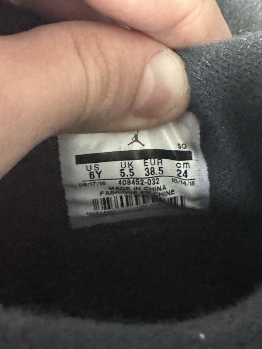 Jordan 4 retro royality