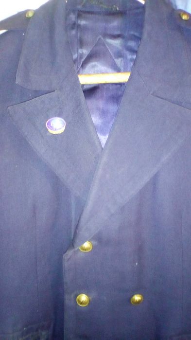 PALTON  -  perioada R.S.R - (AU CAM 50 ANI - Model: NASTURI  R.S.R