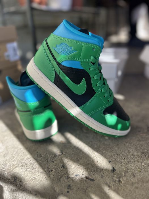 Nike Jordan 1 Mid SE