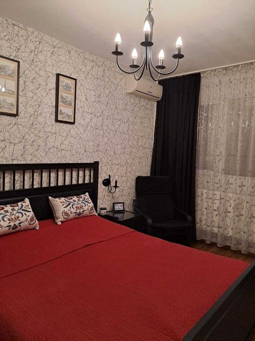 PROPRIETAR vand apartament 3 camere 4/4 sector 4