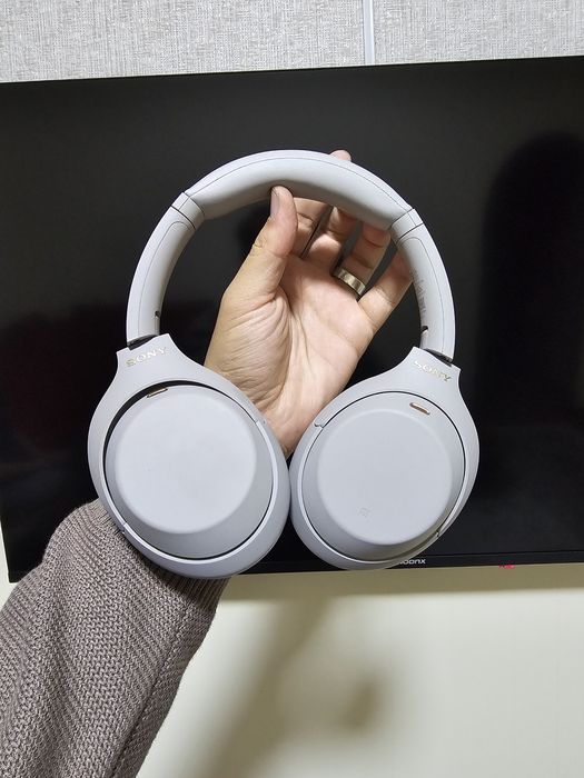 Sony  wh1000-xm4