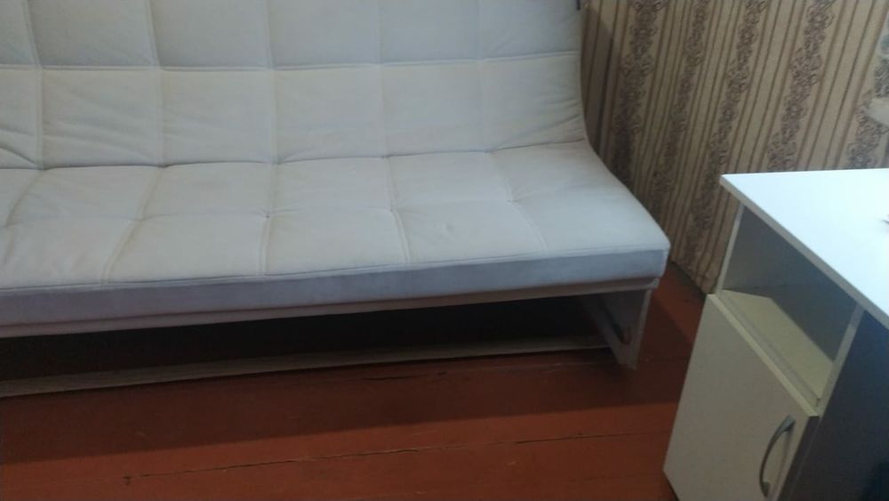 Сдам дом в аренду семейным ,район Новопавловки.2команты и кухня.