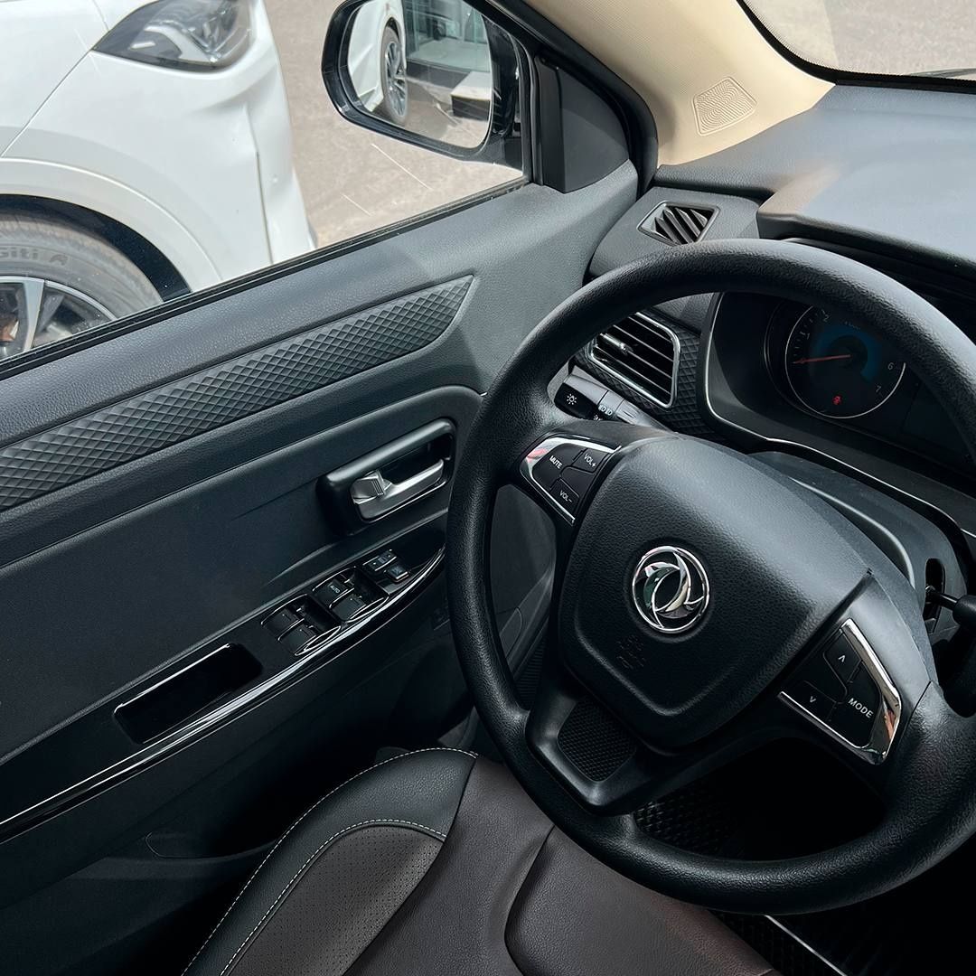 Dongfeng glory 330s