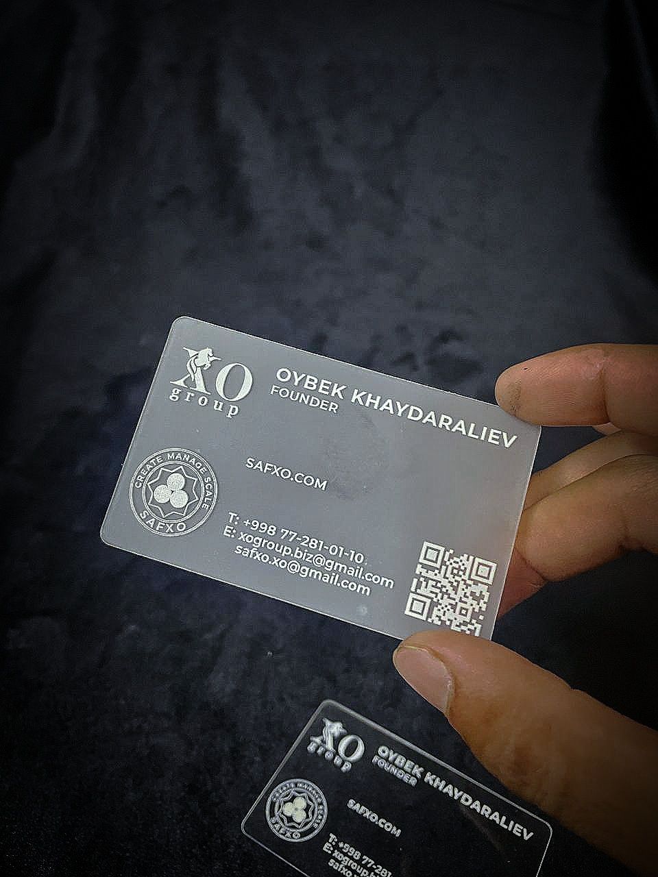 Tachkover va plastik vizitkalar