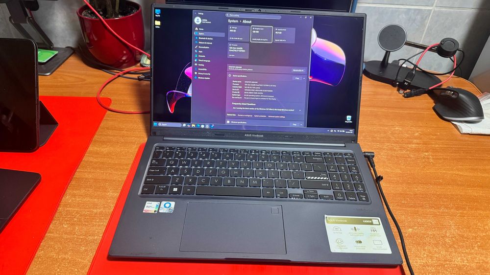 ASUS Vivobook X1503ZA, i7-12700H, 16GB, 512GB M.2 NVMe, 15.6" OLED