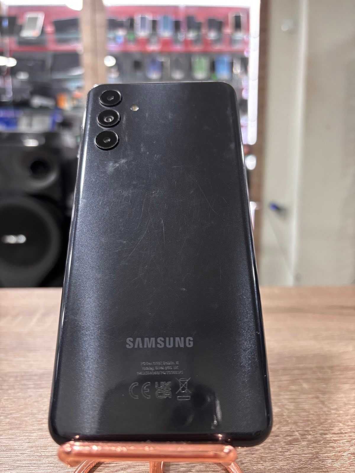 Предлагам ви Мобилен Телефон Samsung A04S
